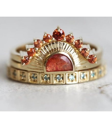 R683 - Vintage Gemstone Fashion Ring
